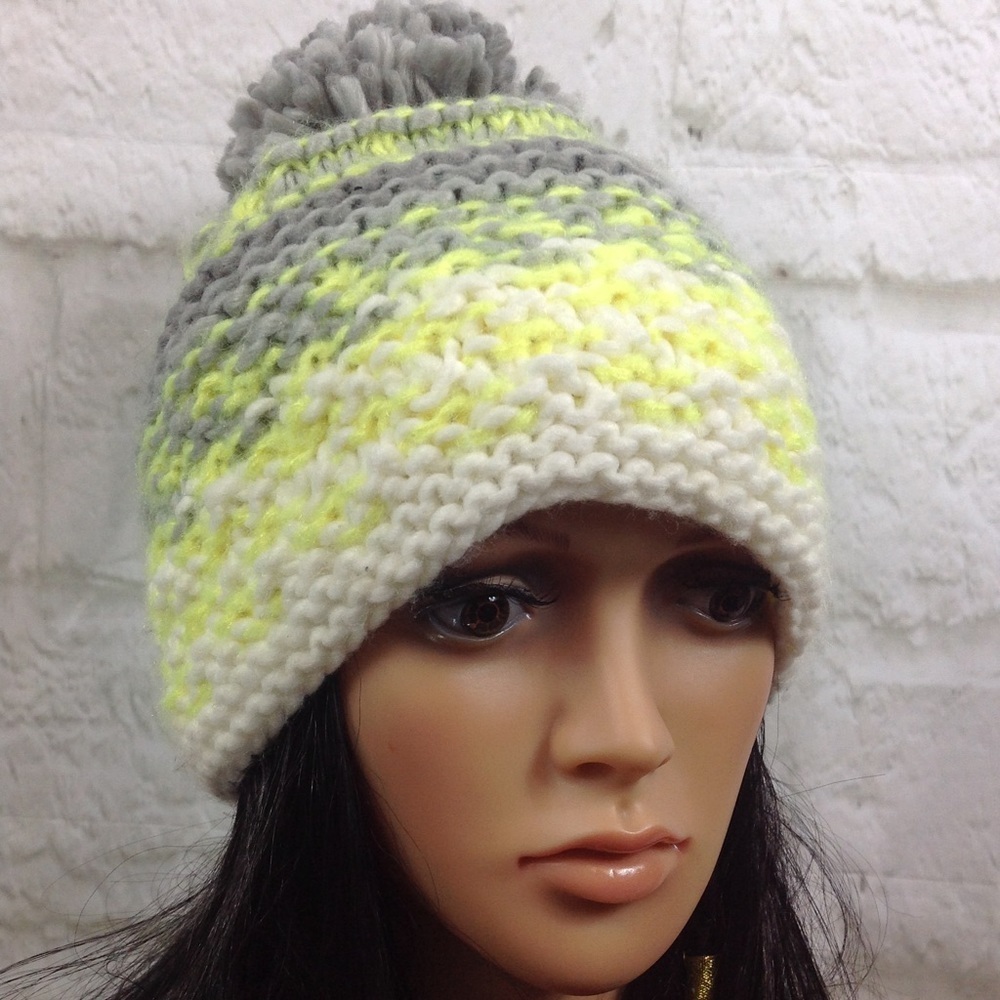 NWOT Cable knit Pom Pom Beanie & Crocheted Earband - Picture 5 of 5
